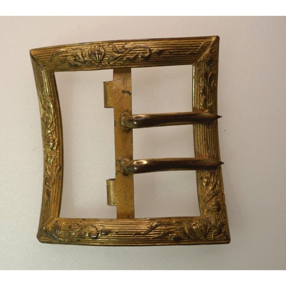 Antique Victorian Era Large Belt Buckle With Botanical Design main image 5